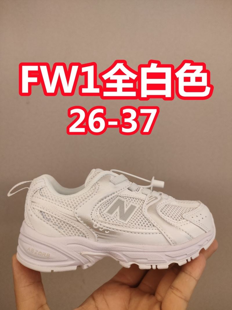 NEW BALANCE SHOES